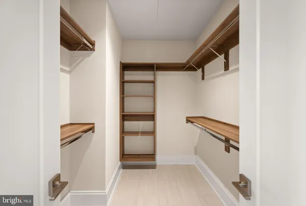 $1,750,000 | 7887 Jones Branch Drive, Unit 1802, McLean, VA 22102