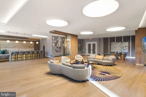 $1,750,000 | 7887 Jones Branch Drive, Unit 1802, McLean, VA 22102