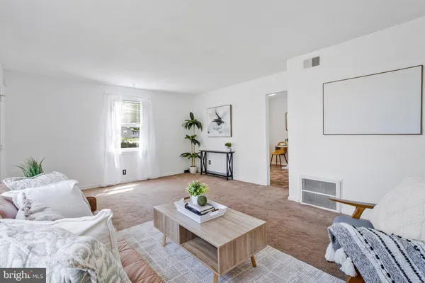 $312,000 | 2801 Kirtland Avenue, District Heights, MD 20747