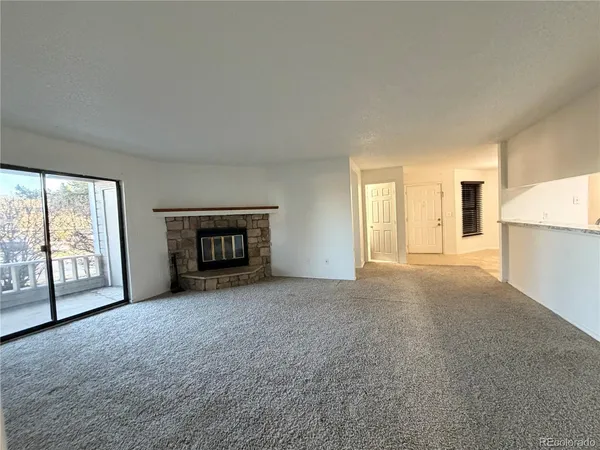 $1,795 | 12043 West Cross Drive, Unit 107, Littleton, CO 80127
