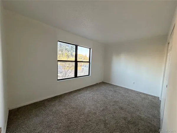 $1,795 | 12043 West Cross Drive, Unit 107, Littleton, CO 80127