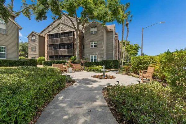 $250,000 | 2500 Winding Creek Boulevard, Unit G108, Clearwater, FL 33761