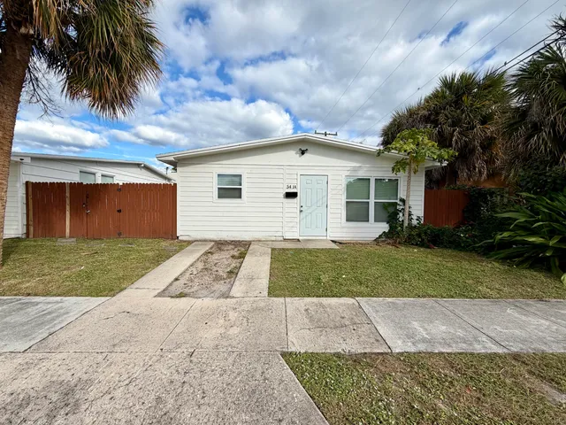 $1,900 | 5414 Manning Avenue, West Palm Beach, FL 33407