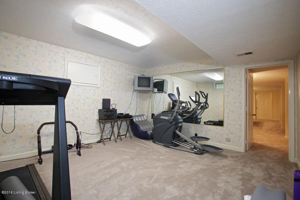 808 Rugby Place Louisville, KY 40222 - Photo 71 of 90 71