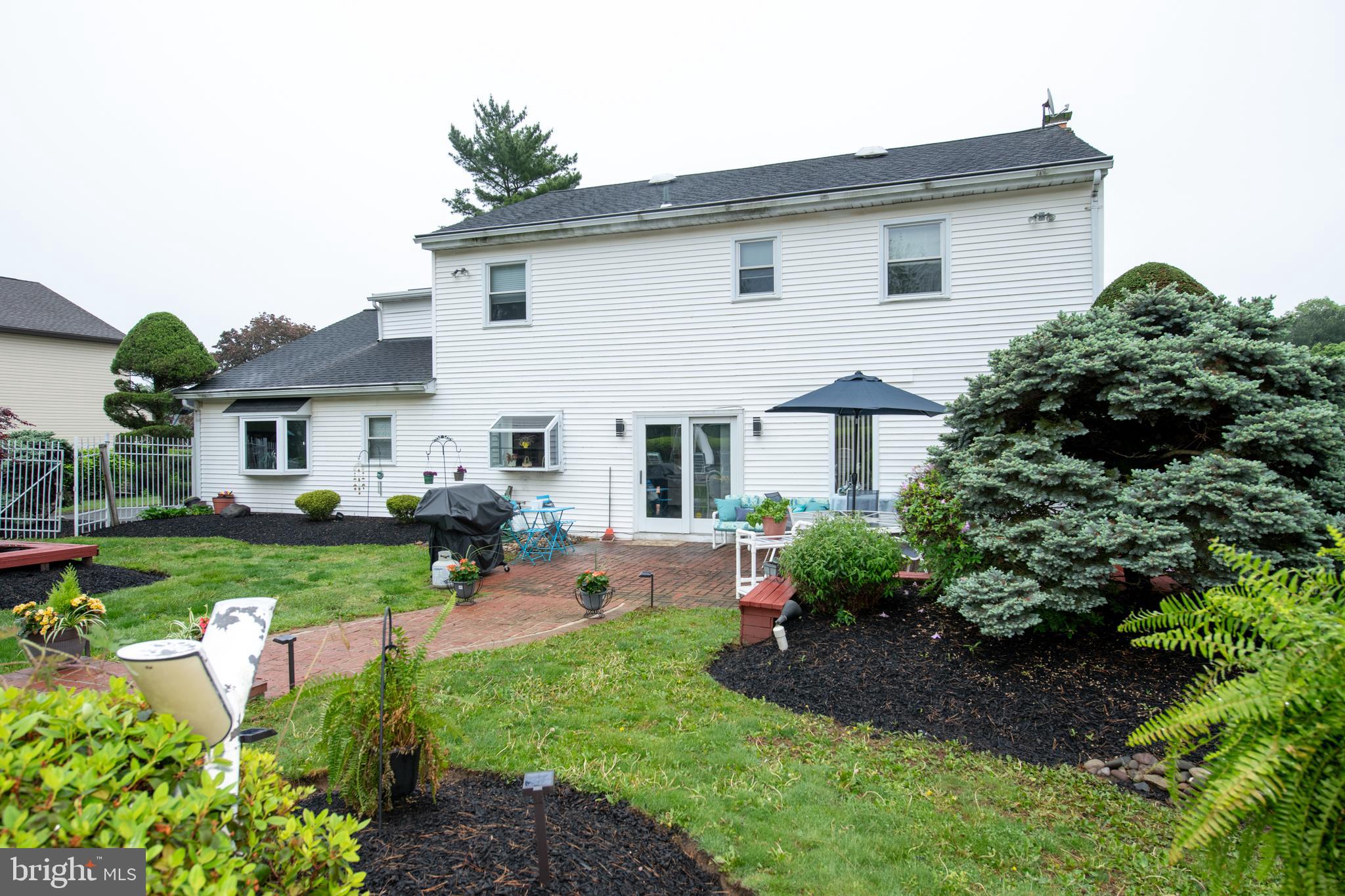 94 Spring Flower Court Huntingdon Valley, PA 19006 - Photo 44 of 46 Exterior Back