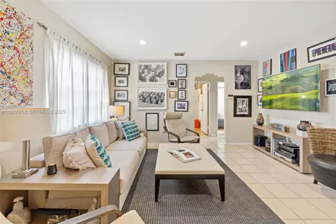 $799,000 | 3310 Southwest 21st Street, Miami, FL 33145