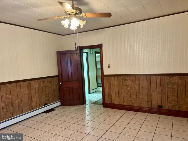 a view of an entryway