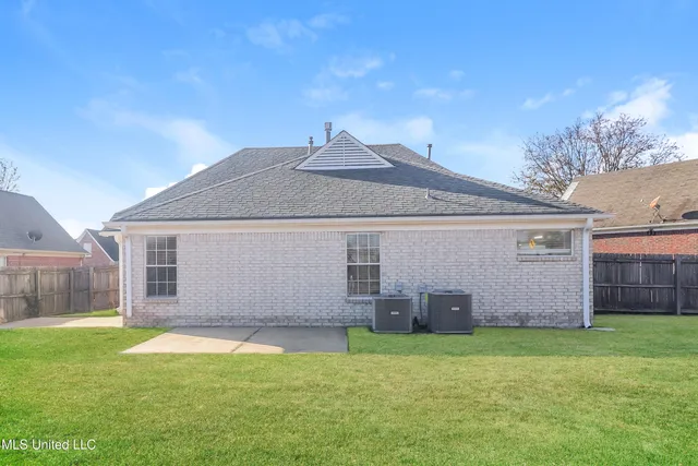 $2,290 | 5890 Carrel Cove, Southaven, MS 38671