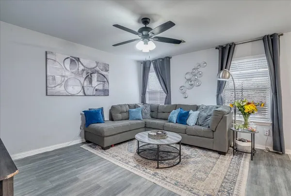 $299,900 | 148 Buttercup Way, Kyle, TX 78640