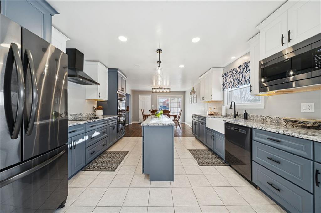 68 Barnhart Road Greensburg, PA 15601 - Photo 3 of 47