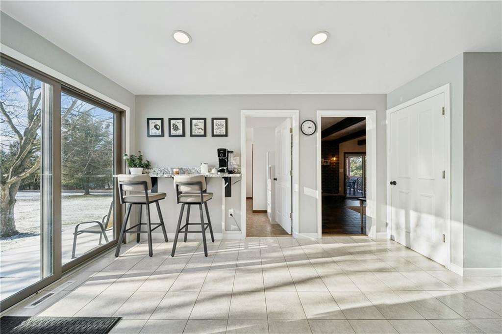 68 Barnhart Road Greensburg, PA 15601 - Photo 4 of 47