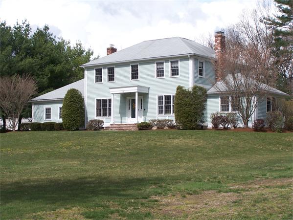 46 Spruce Road North Reading, MA 01864 - Photo 1 of 14 Gallery Image 1