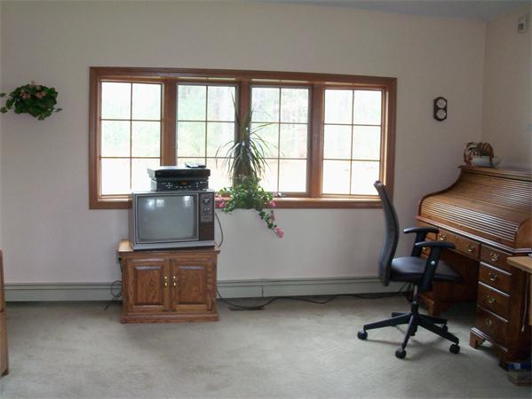46 Spruce Road North Reading, MA 01864 - Photo 11 of 14 Gallery Image 11