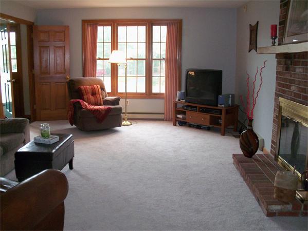 46 Spruce Road North Reading, MA 01864 - Photo 9 of 14 Gallery Image 9