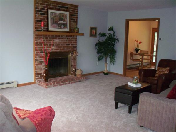46 Spruce Road North Reading, MA 01864 - Photo 10 of 14 Gallery Image 10