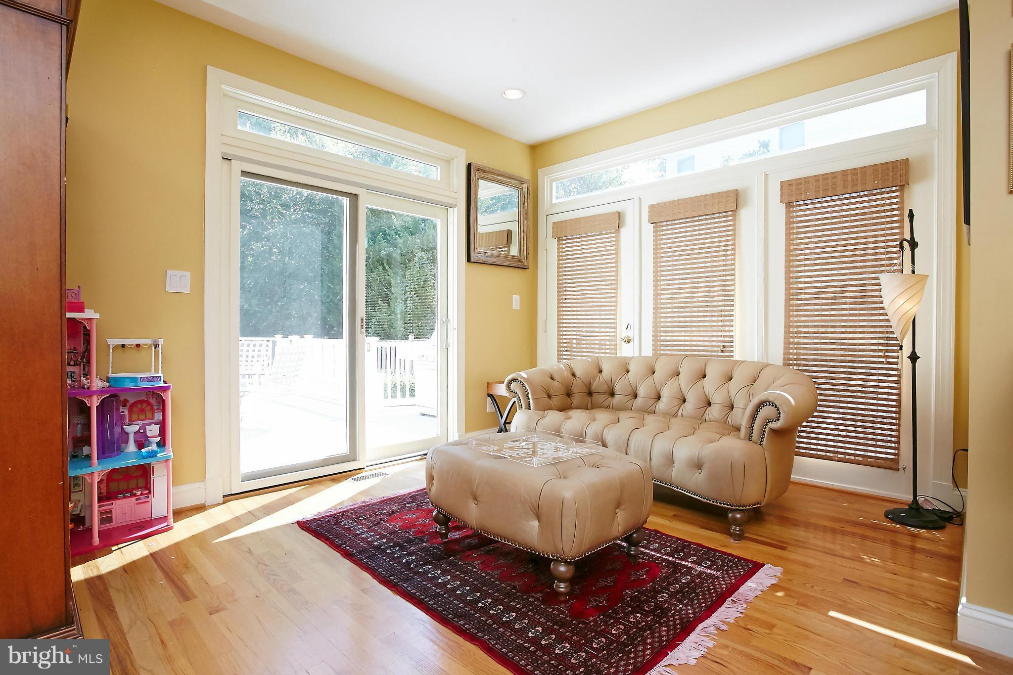 7700 Bells Mill Road Bethesda, MD 20817 - Photo 14 of 29 Sunroom