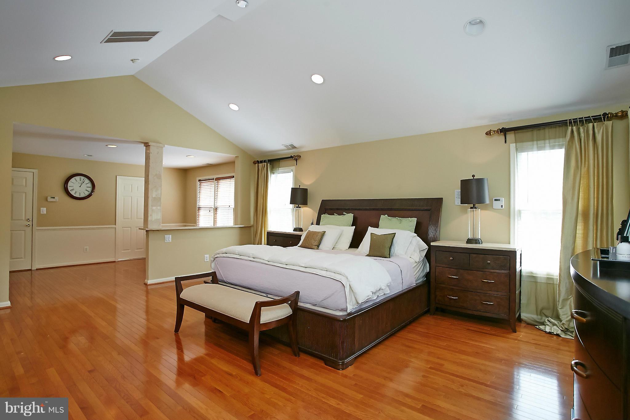 7700 Bells Mill Road Bethesda, MD 20817 - Photo 19 of 29 Bedroom (Master)