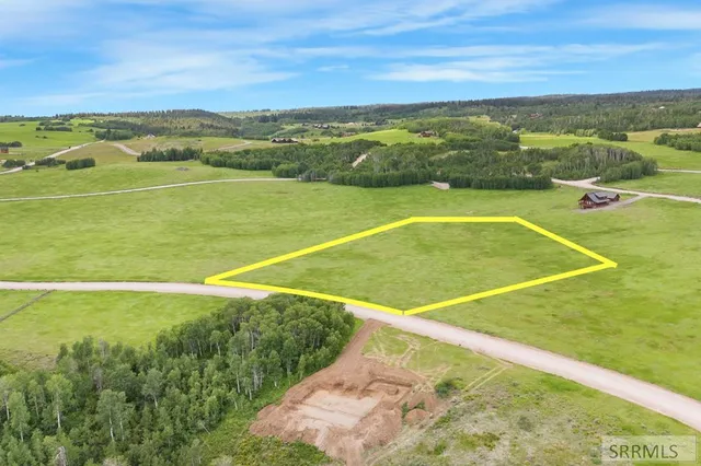 $199,000 | 1641 Royal Coachman Drive, Ashton, ID 83420