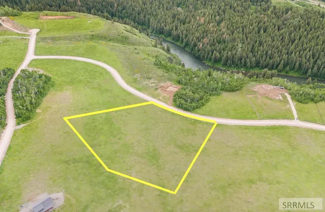 $199,000 | 1641 Royal Coachman Drive, Ashton, ID 83420