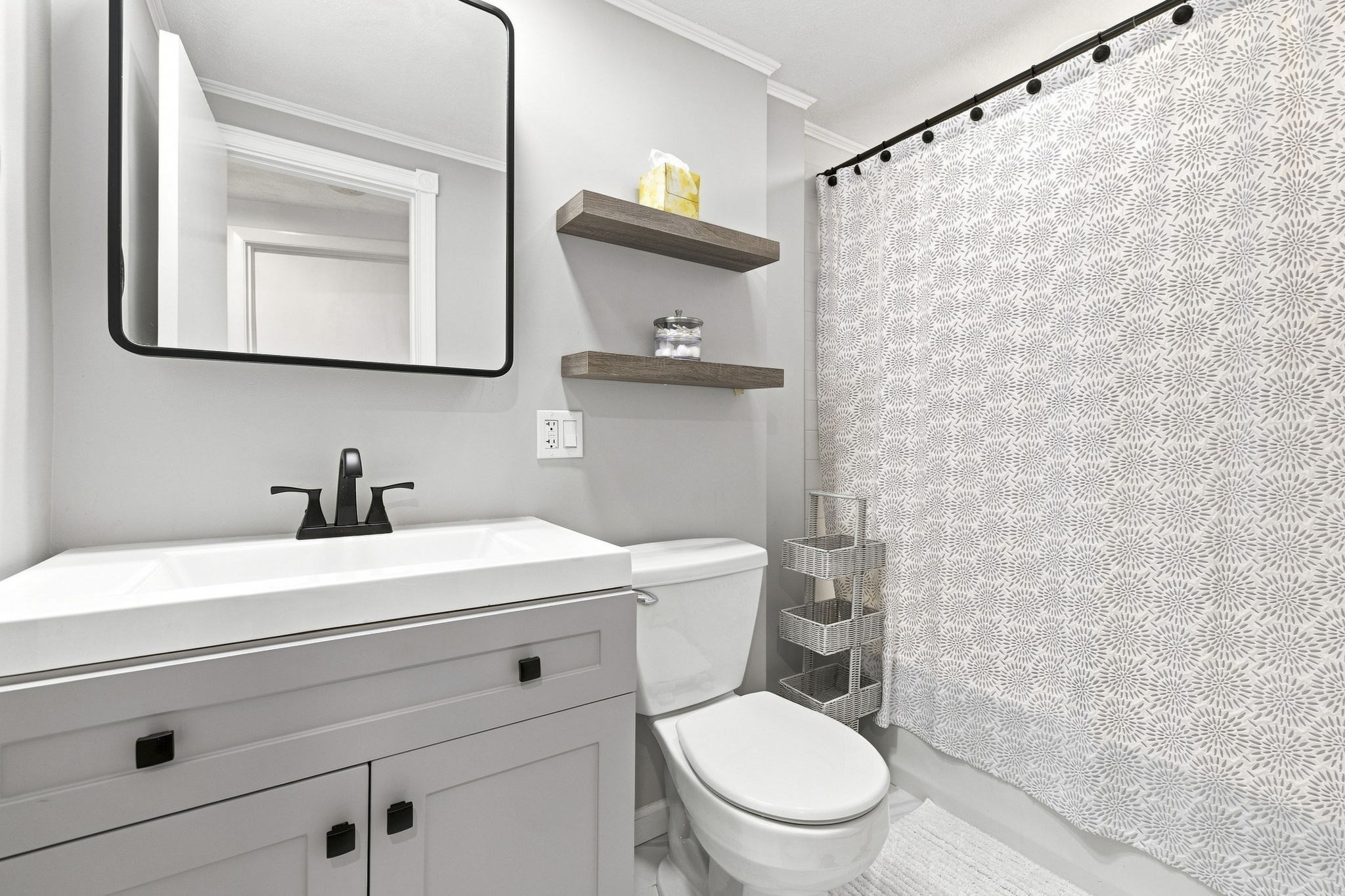 80 Renwick Road, Unit B Wakefield, MA 01880 - Photo 9 of 24 Gallery Image 9