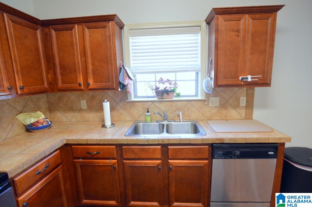 104 Runnymede Alabaster, AL 35114 - Photo 12 of 44