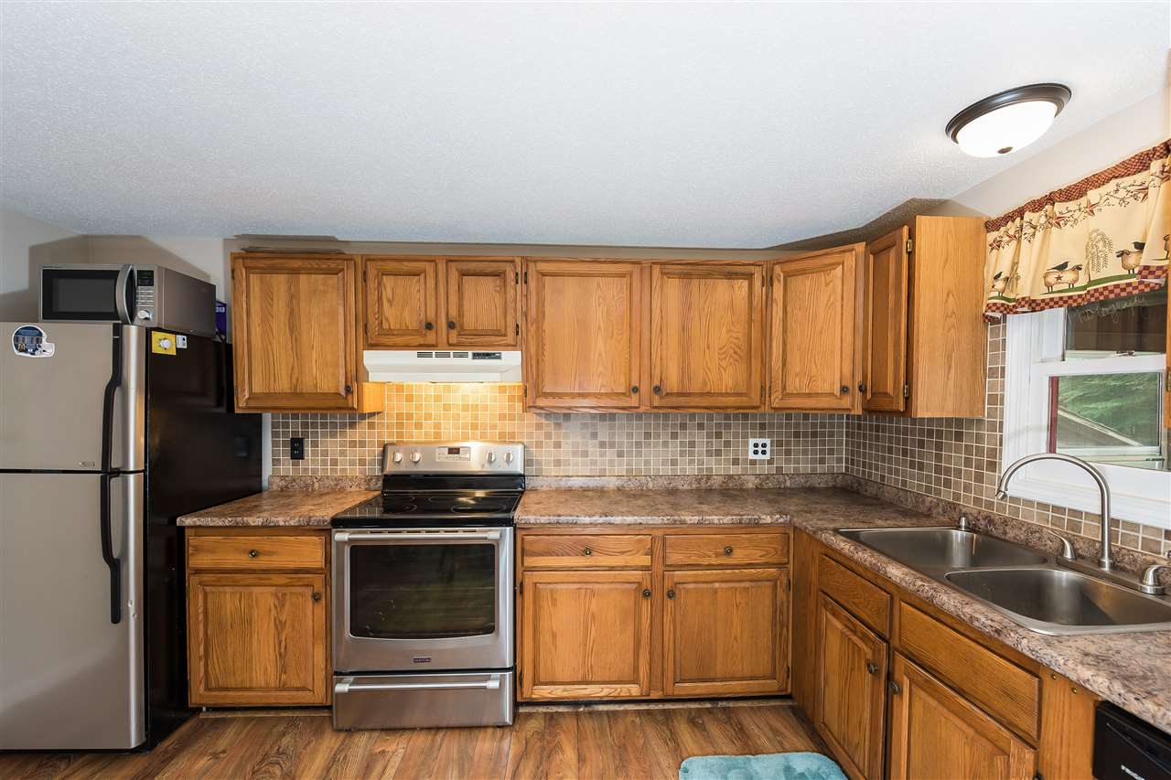 219 Bog Road Concord, NH 03303 - Photo 3 of 32