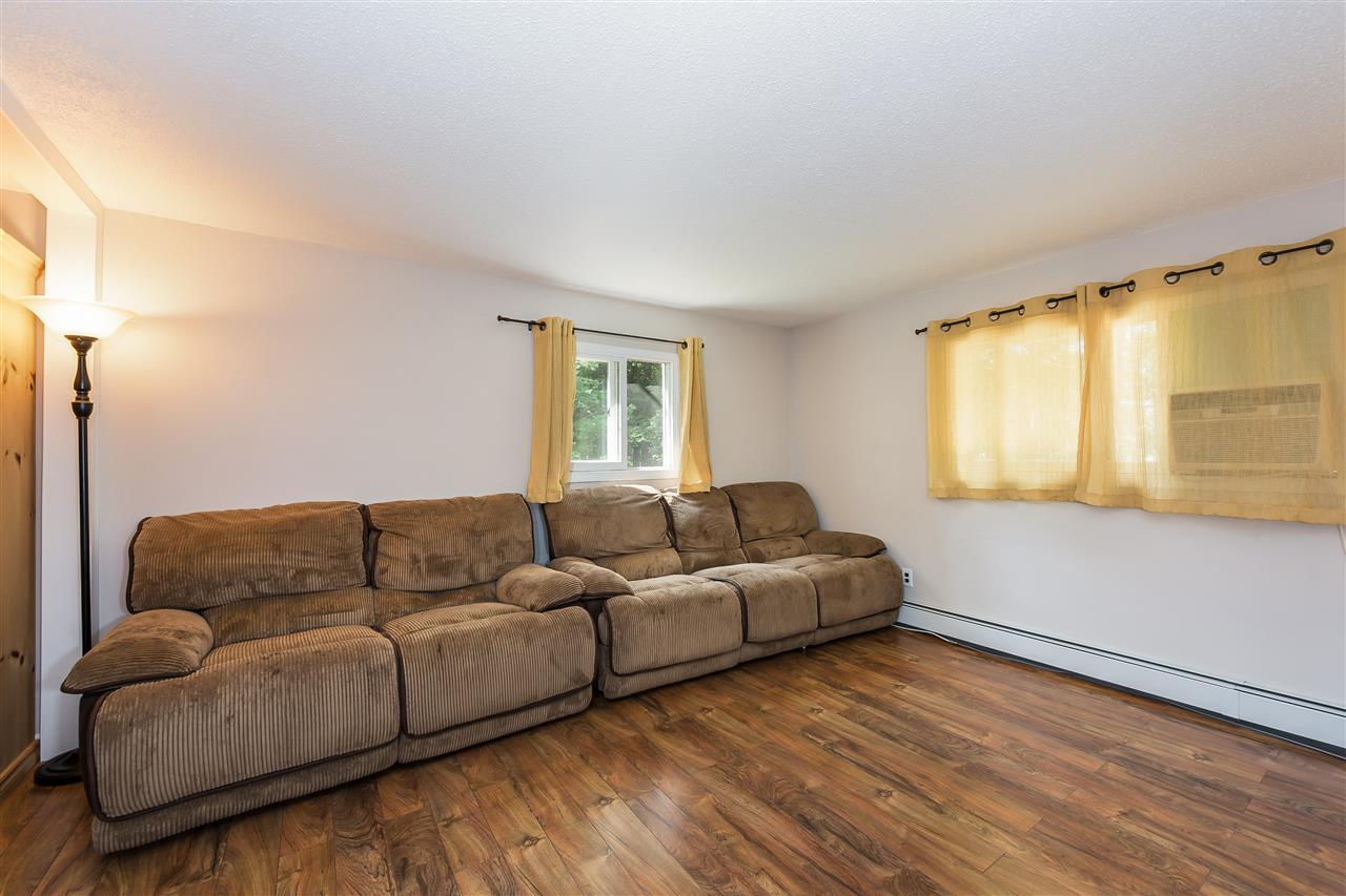 219 Bog Road Concord, NH 03303 - Photo 6 of 32
