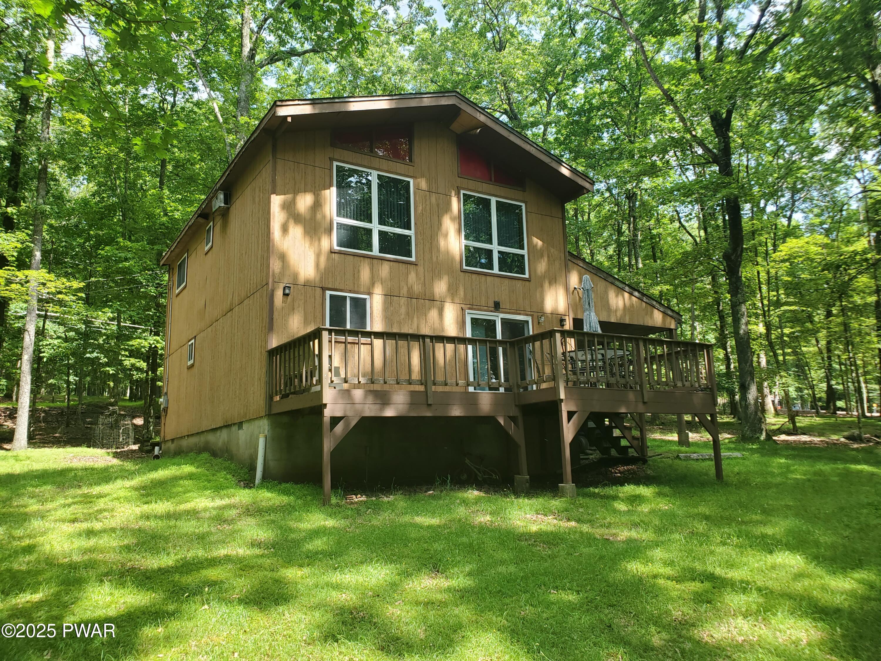 188 Forest Ridge Drive Hawley, PA 18428 - Photo 1 of 70 Front & SIde