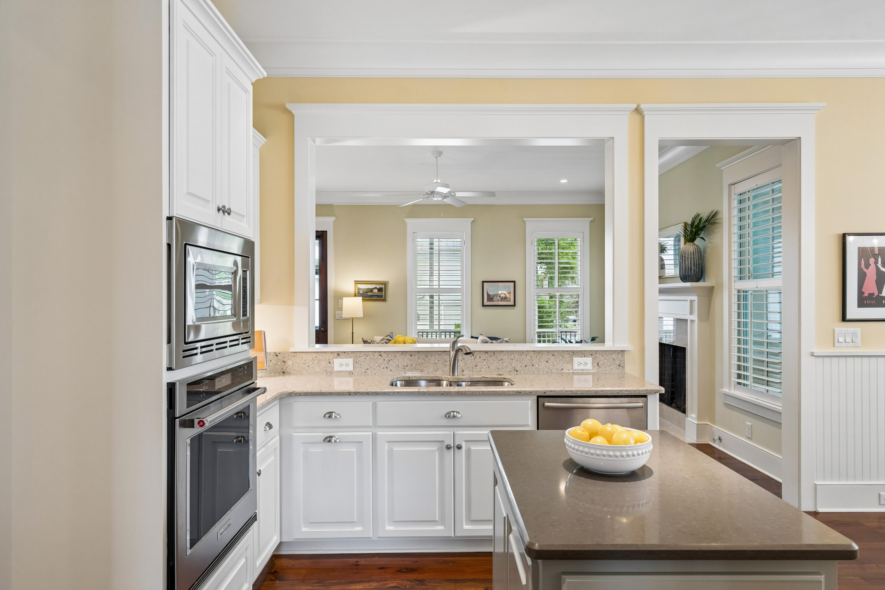 18 Mises Street Mount Pleasant, SC 29464 - Photo 9 of 39