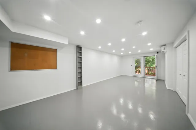 $345,000 | 2 Woodland Way North, Ellenville, NY 12428