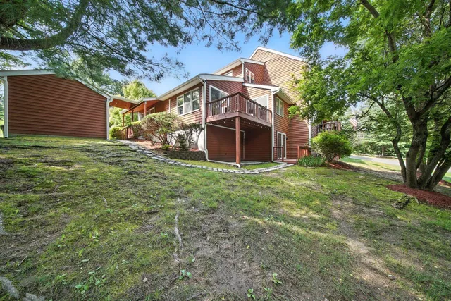 $345,000 | 2 Woodland Way North, Ellenville, NY 12428