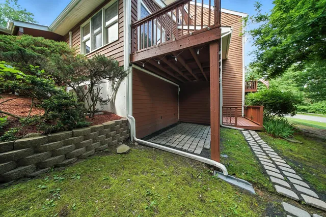 $345,000 | 2 Woodland Way North, Ellenville, NY 12428