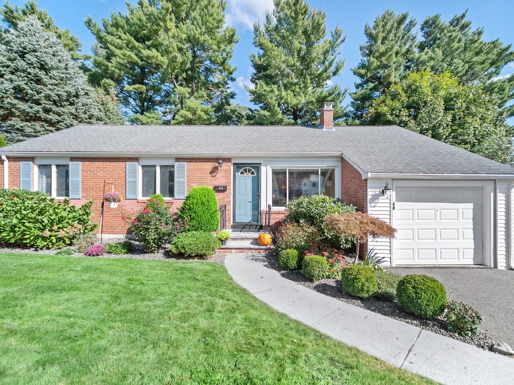 40 Augustus Road Waltham, MA 02452 - Photo 1 of 40 Gallery Image 1