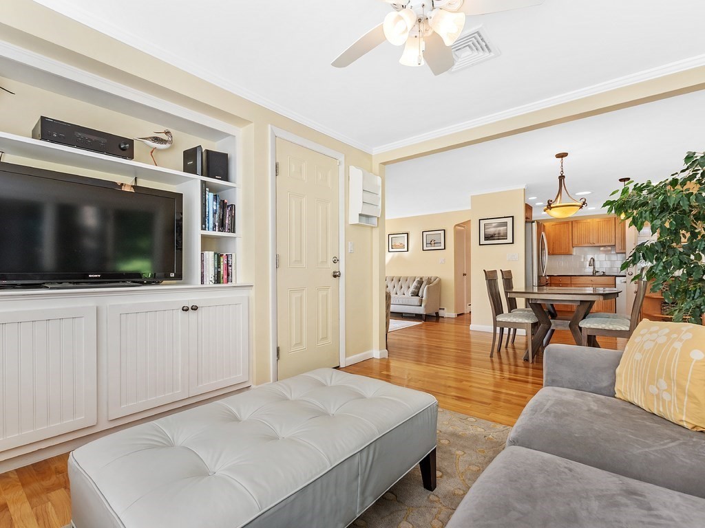 40 Augustus Road Waltham, MA 02452 - Photo 17 of 40 Gallery Image 17