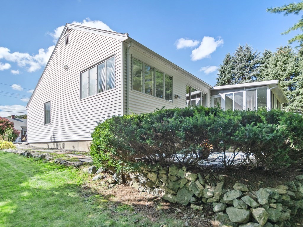 40 Augustus Road Waltham, MA 02452 - Photo 33 of 40 Gallery Image 33