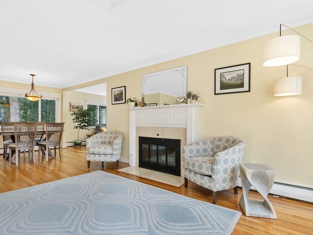 40 Augustus Road Waltham, MA 02452 - Photo 6 of 40 Gallery Image 6