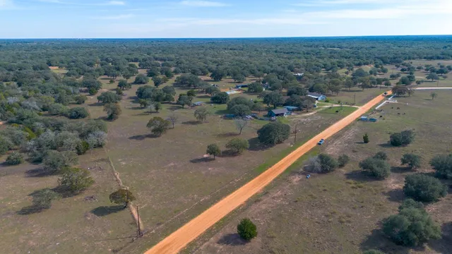 $1,750,000 | 1009 Private Road 1024, Hallettsville, TX 77964