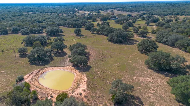 $1,750,000 | 1009 Private Road 1024, Hallettsville, TX 77964