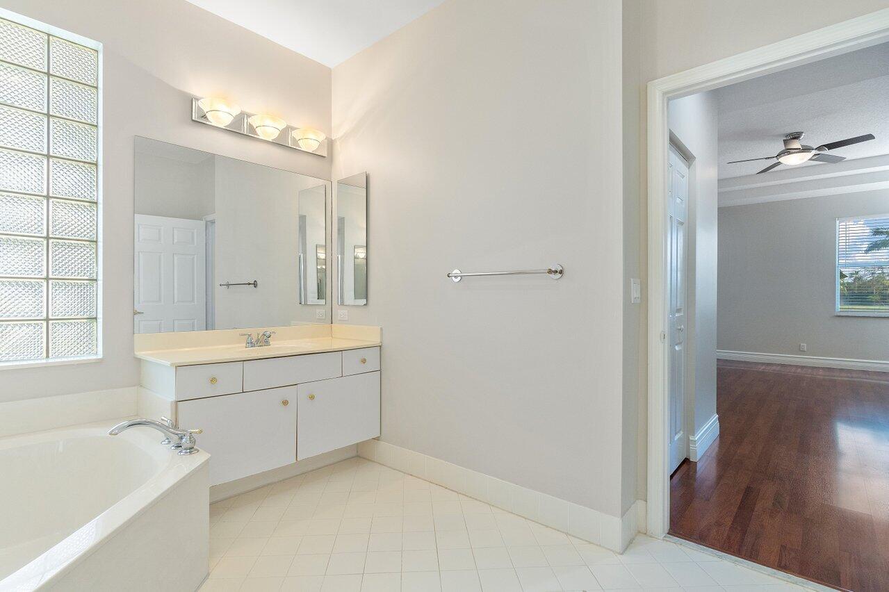 12199 Rockledge Circle Boca Raton, FL 33428 - Photo 23 of 52 026-12199RockledgeCircle-BocaRaton-FL-33