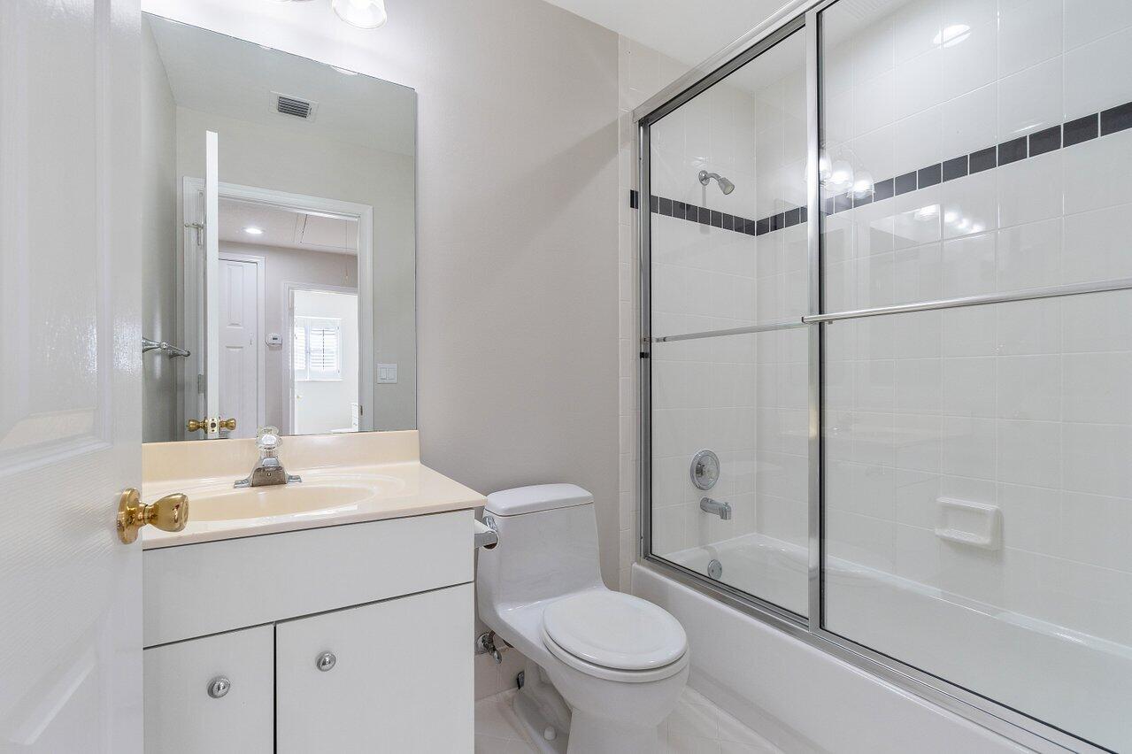 12199 Rockledge Circle Boca Raton, FL 33428 - Photo 25 of 52 028-12199RockledgeCircle-BocaRaton-FL-33