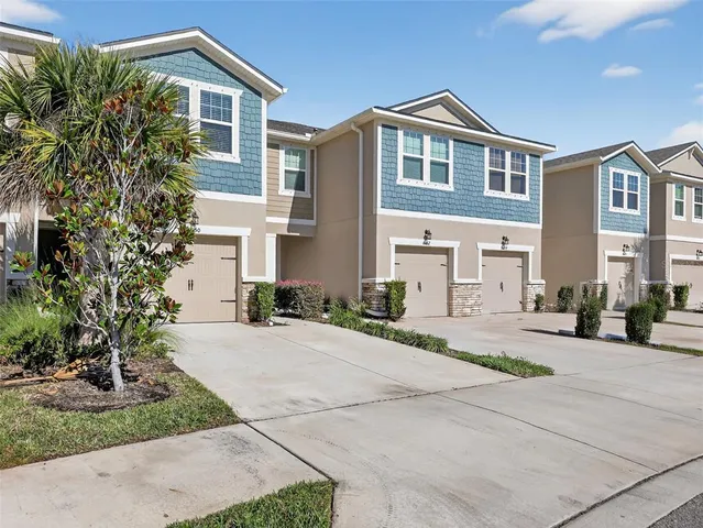 $359,900 | 6050 Grand Sonata Avenue, Lutz, FL 33558