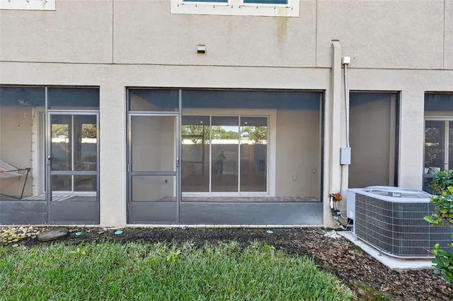 $359,900 | 6050 Grand Sonata Avenue, Lutz, FL 33558