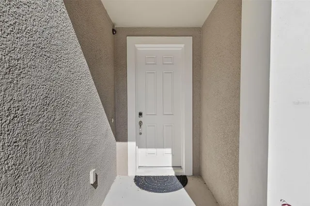 $359,900 | 6050 Grand Sonata Avenue, Lutz, FL 33558