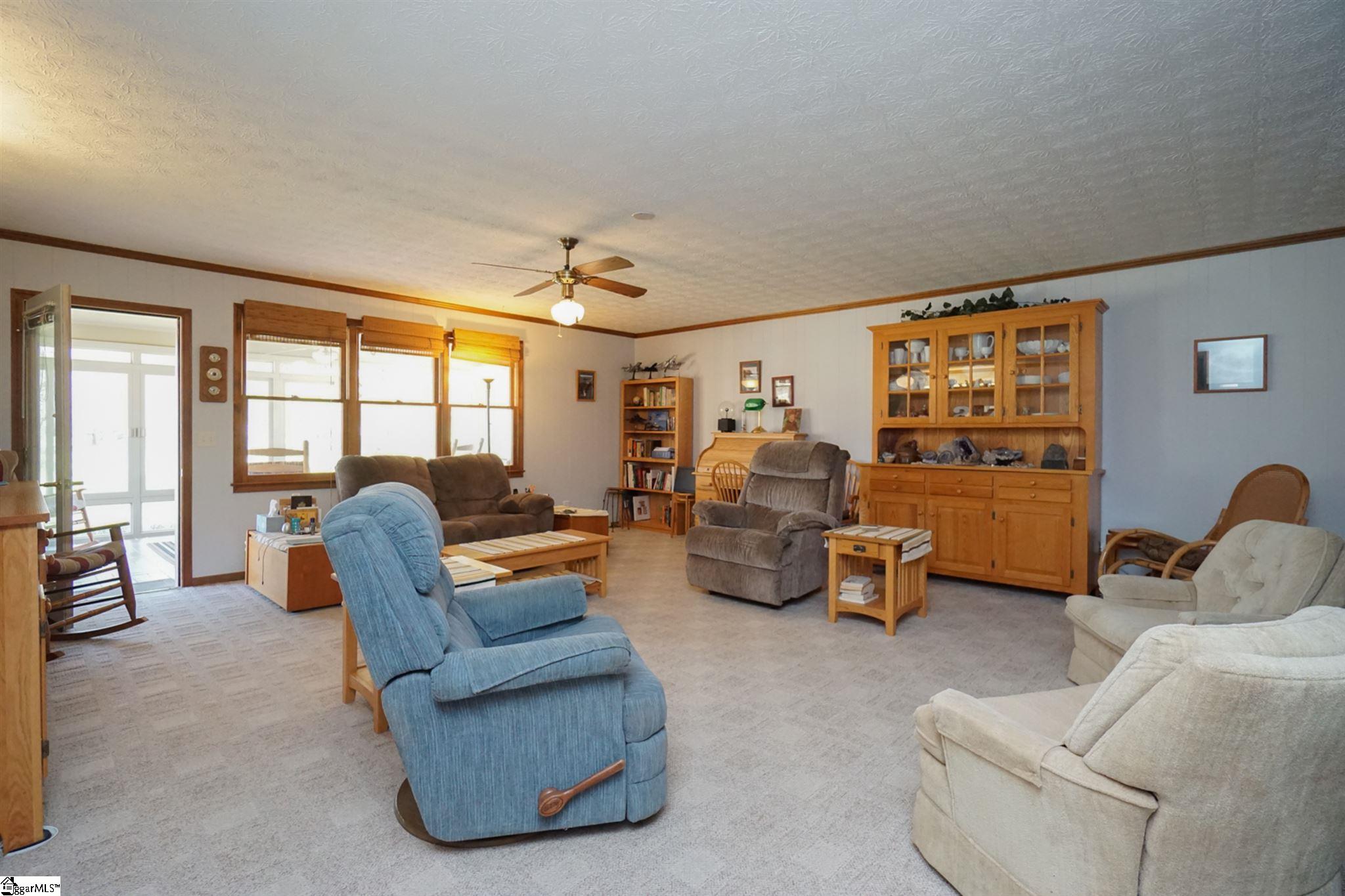 112 Country Lakes Road Easley, SC 29642 - Photo 12 of 36 Gallery Image 12