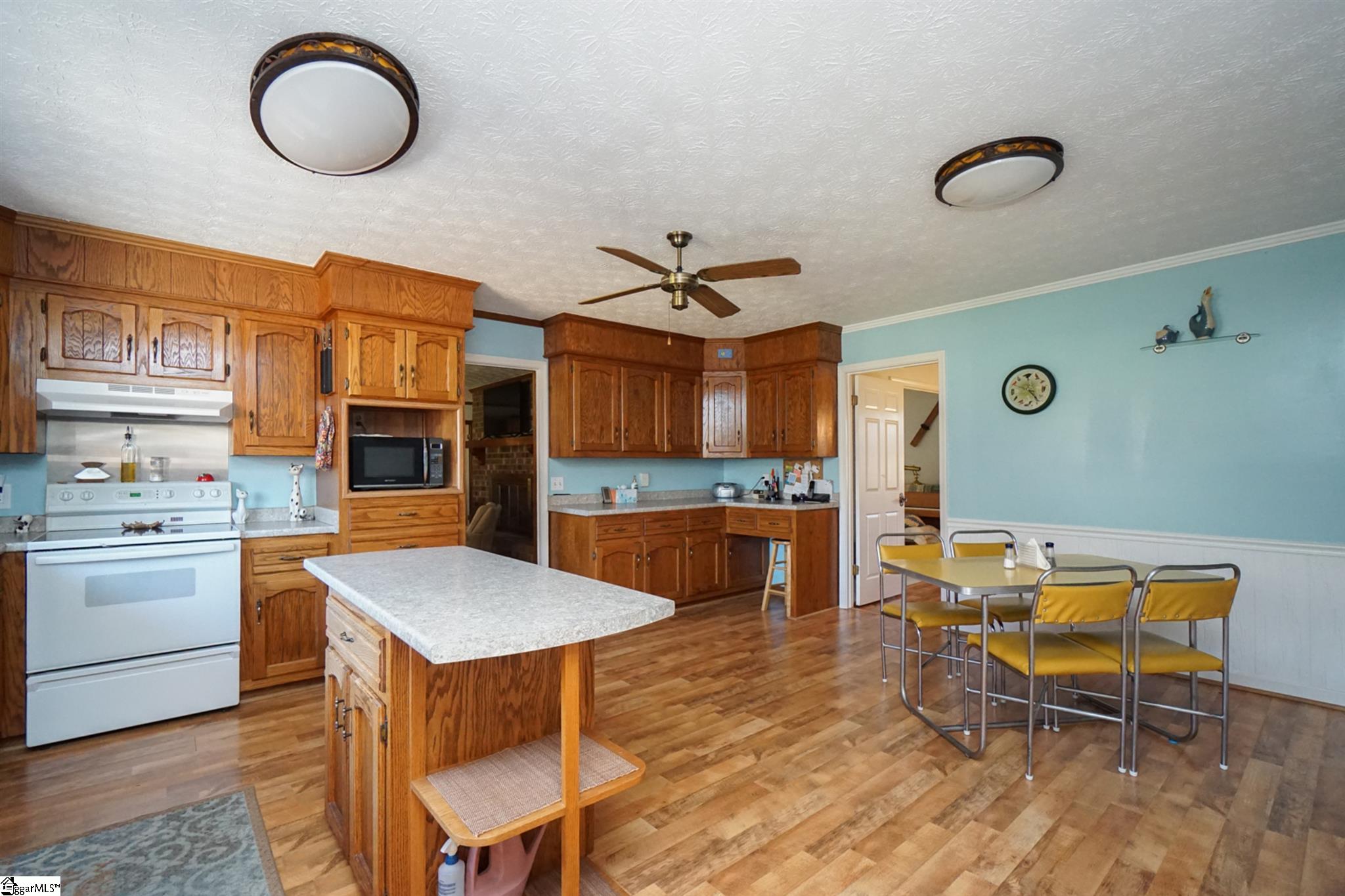112 Country Lakes Road Easley, SC 29642 - Photo 14 of 36 Gallery Image 14