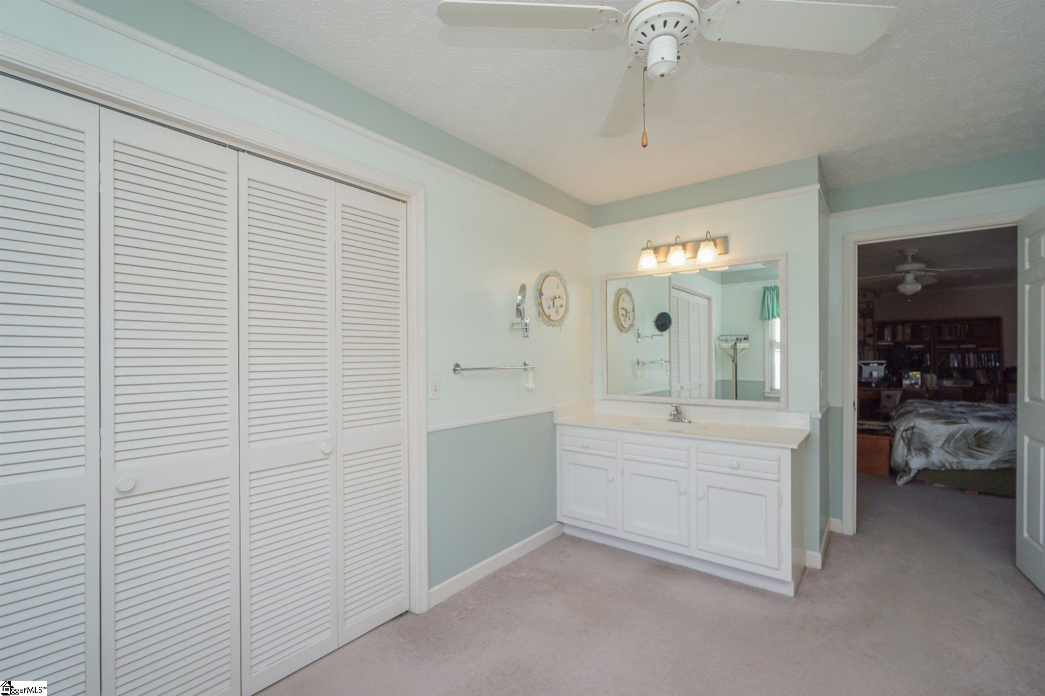 112 Country Lakes Road Easley, SC 29642 - Photo 20 of 36 Gallery Image 20