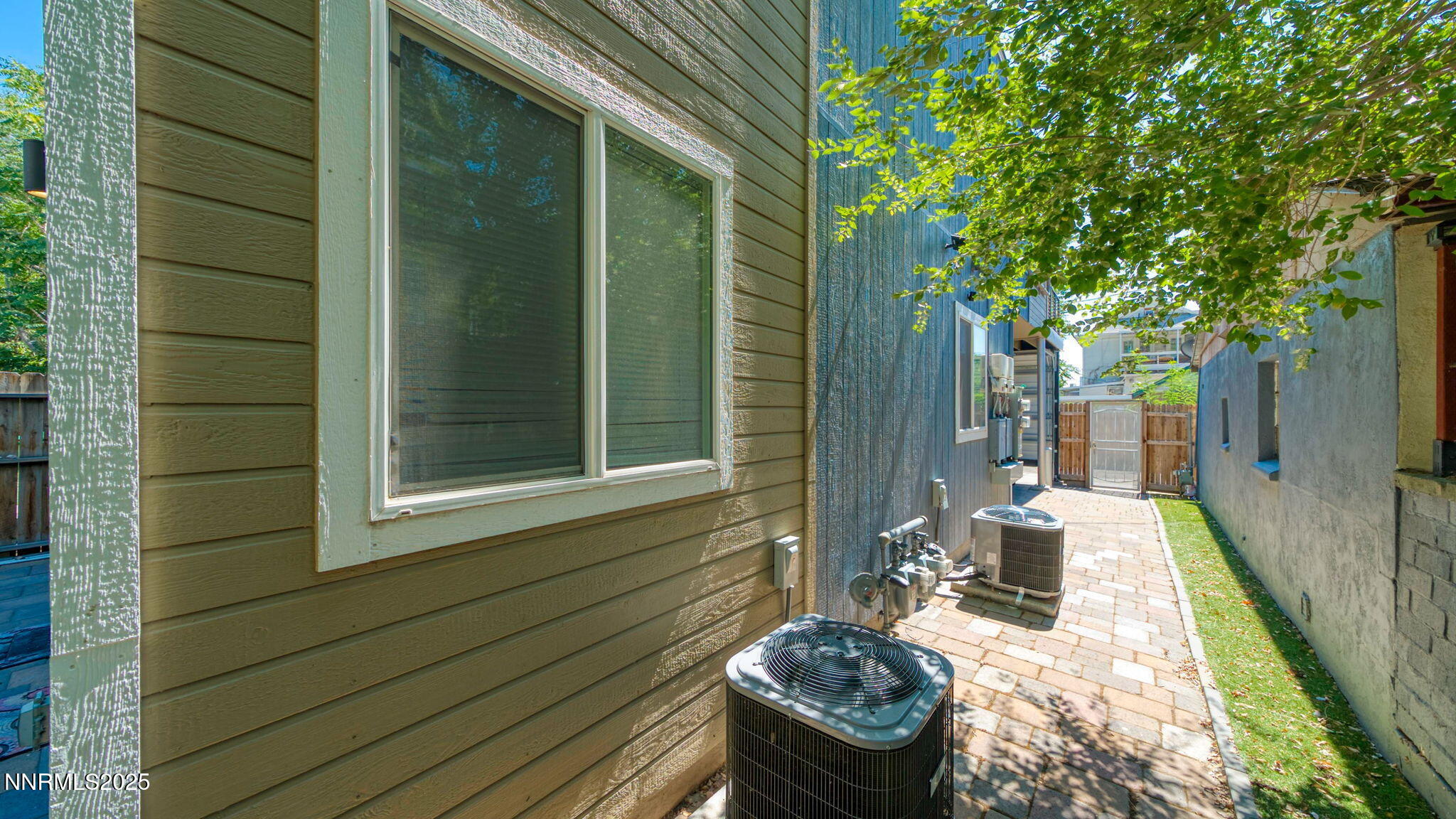 442 East 7th Street, Unit 1 & 2 Reno, NV 89512 - Photo 19 of 58 4-DSC05964-Edit