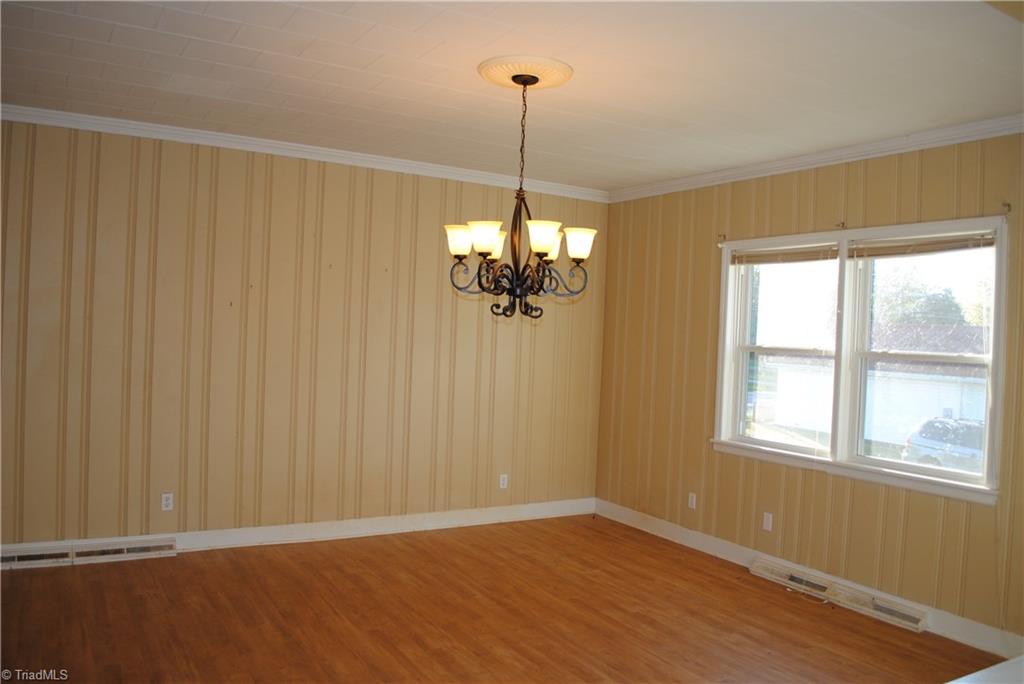 2374 Swepsonville Road Graham, NC 27253 - Photo 16 of 27 Dining Room