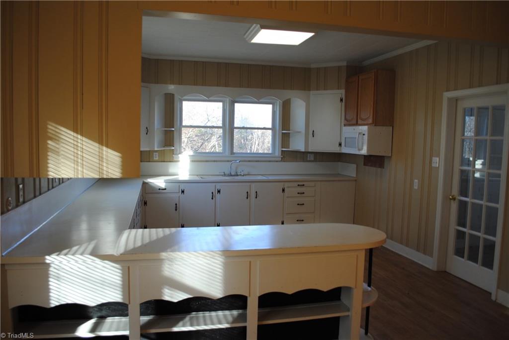 2374 Swepsonville Road Graham, NC 27253 - Photo 17 of 27 Kitchen