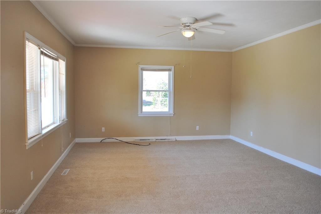 2374 Swepsonville Road Graham, NC 27253 - Photo 4 of 27 Living Room